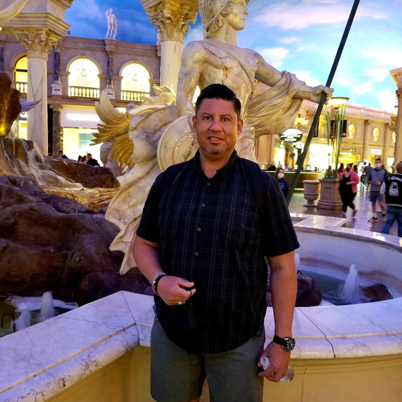 Meet your Posher, Benjamindmartinez - Picture 6 of 16